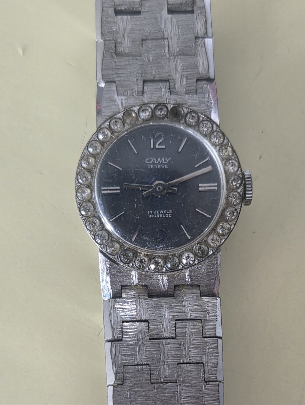 Womens Camy Genève 30 Stone Cocktail Watch